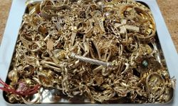 Türkiye’ye sokulmak istenen 708 gram kaçak altın komşuya takıldı