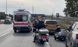 Tuzla TEM Otoyolu’nda Motosikletli Polis Otomobile Çarptı