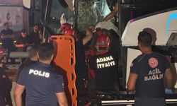 Yolcu otobüsü alt geçit duvarına çarptı: 11 yaralı