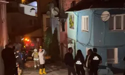 2 katlı bina alev alev yandı: 1 ölü