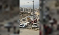Antakya'da Kamyonla Çarpışan Sürücü Hayatını Kaybetti