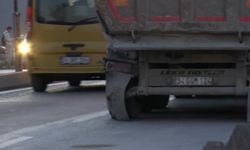 Arnavutköy'de Servis Minibüsü Kamyona Çarptı: 9 Yaralı