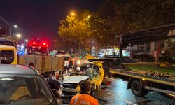 Beyoğlu'nda Zincirleme Kazada 3 Kişi Yaralandı