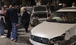 Çorum'da İki Otomobil Çarpıştı: 4 Kişi Yaralandı