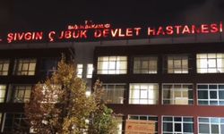 Çubuk'ta TIR'a Çarpan Otomobilde 1 Kişi Hayatını Kaybetti