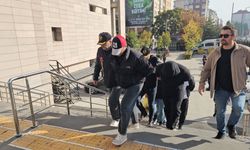 Eskişehir'de Fuhuş Operasyonunda 18 Şüpheli Tutuklandı
