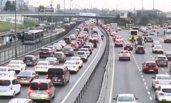 İstanbul'da Trafik Yoğunluğu Yüzde 65'e Ulaştı