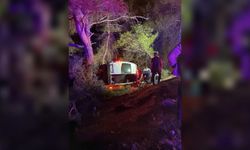 Kumluca'da Minibüs Şarampole Devrildi: 15 Yaralı