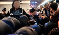 AirAsia Uçağında Koltuk Kavgası! Tüm Yolcular İndirildi