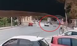 Ankara’da otomobil ile elektrikli bisiklet çarpıştı: Sürücü ağır yaralandı