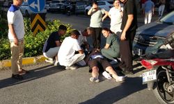 Antalya'da aynı kavşakta bitmeyen kazalar! Mahalle sakinlerinden önlem çağrısı