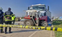 Askeri malzeme taşıyan TIR'la traktör çarpıştı: 1 ölü, 1 yaralı