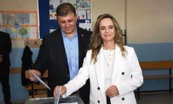 Cemil Tugay Eşi Kimdir? Öznur Tugay Aslen Nereli? Öznur Tugay Mesleği Nedir? Öznur Tugay Çocukları Kimdir?