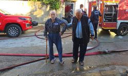 Elektrikli battaniye evi küle çevirdi, yaşlı adam son anda kurtuldu