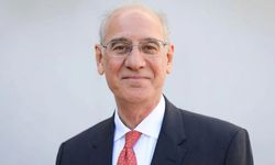 Harvard Üniversitesi'nin İlk Türk Dekanı Prof. Dr. Rıfat Atun Kimdir?