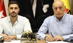 İstanbulspor'da Özer Hurmacı dönemi! 5 yıllık imza atan yeni teknik direktör kimdir?