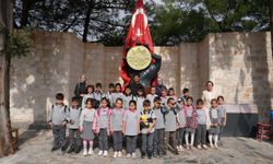Kahramanmaraş Kalesi'nde çocuklar masallar ve kitaplarla buluştu