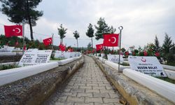 Kahramanmaraş Kapıçam Şehir Mezarlığı'nda yeni yürüyüş yolları yapılıyor