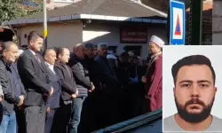 Konserde fenalaşıp ölen bankacı Furkan Aksu, toprağa verildi