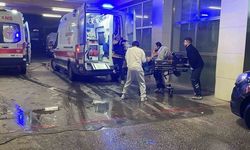 Parkta Tartışma Kanlı Bitti! 15 Yaşındaki Çocuk İki Genci Bıçakladı