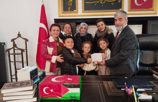 Miniklerden Filistin için örnek davranış 