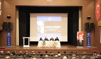 Merhum Gazeteci Uğur Mumcu için memleketi Kırşehir’de panel