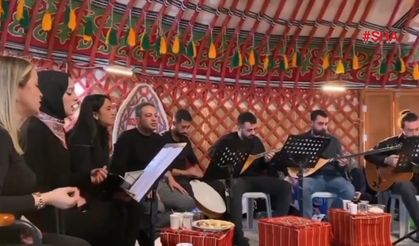 Depremzedeler İçin Türk Müziği Korosu Terapisi