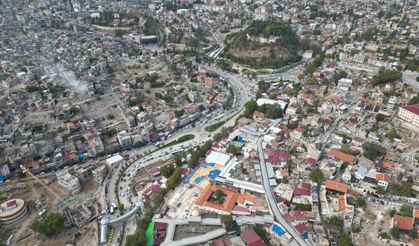 Kahramanmaraş’ın Kalbi Kapalı Çarşı Yeniden Ayağa Kalkıyor