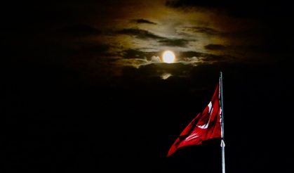 Türkiye’nin Dört Bir Yanından Süper Ay Manzaraları