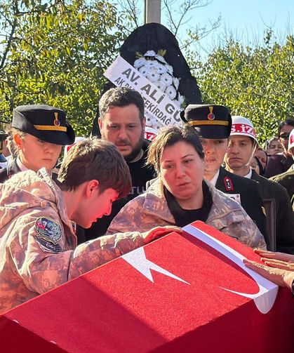 Şehit Astsubay İlker Aykut, Tekirdağ’da son yolculuğuna uğurlandı