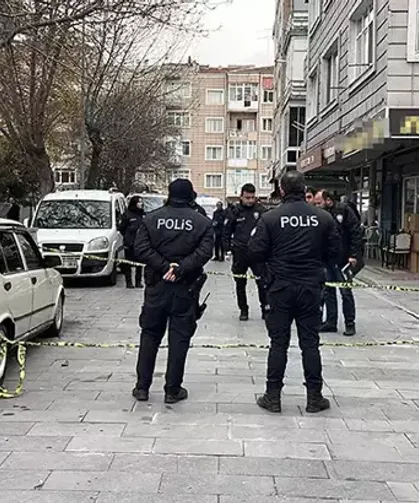Kayseri'de hırdavatçı, sokakta gördüğü 3 kişiyi bıçakladı