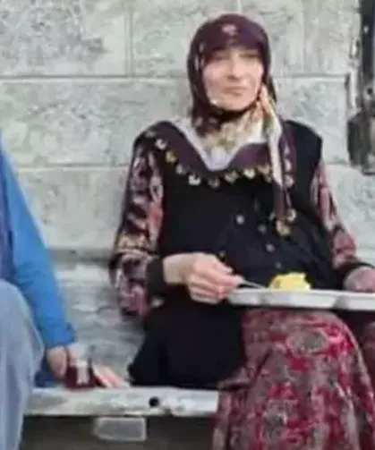 1 gün arayla ölen 56 yıllık çift yan yana toprağa verildi