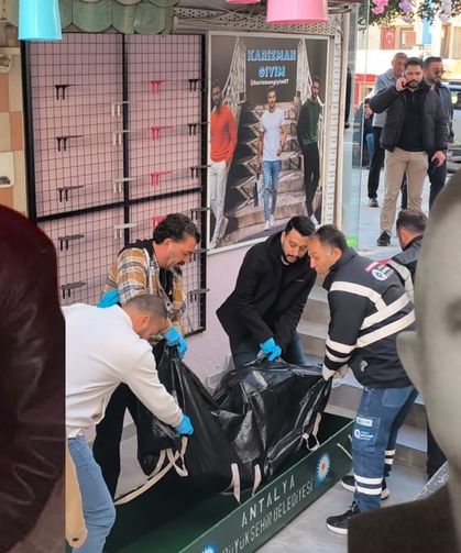 Alacak meselesi kanlı bitti: Zanlı saklandığı evde yakalandı