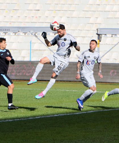 Erzurumspor FK, Adana Demirspor’u 7-0 Mağlup Etti