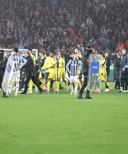 Trabzonspor 2-3 Fenerbahçe Maç Özeti ve Goller
