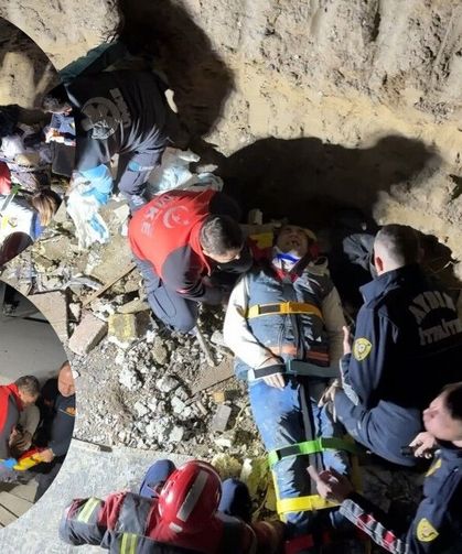 Tuvalet için girdiği inşaatta 1. kattan düştü