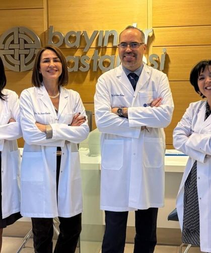 Uzman hekimlerden menopoz ve hormon tedavisi bilgileri