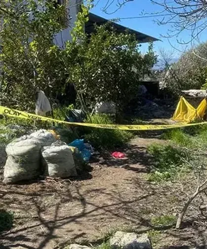 Eşini öldüren kişi aynı silahla intihar etti