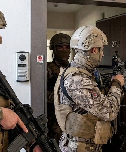 Gaziantep'te iş adamına 3 milyonluk şok infaz girişimi! Özel Harekat kapıları kırdı