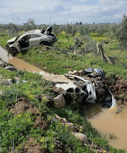 Hatay Hassa’da Mucize Kurtuluş! Hurdaya Dönen Araçtan Burnu Kanamadan Çıktı