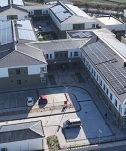 İzmir'de kız yurduna giren şüpheli şahıs tutuklandı!