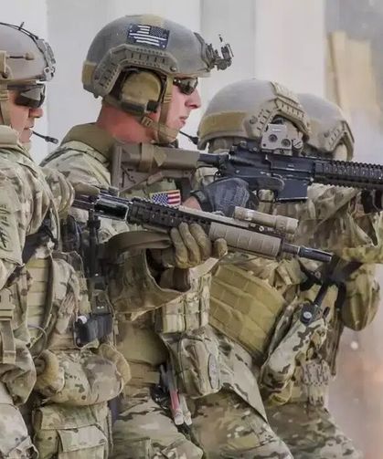 Kritik iddia: ABD ve İsrail İran’a özel kuvvet operasyonunu değerlendiriyor