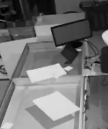 Kuyumcu dükkanına giren hırsız yakalandı