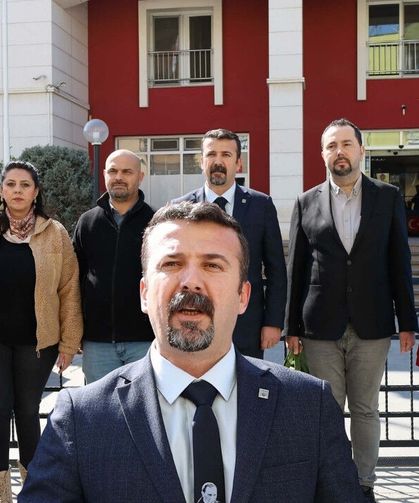 Manisa’da öğretmene Atatürk’e hakaret iddiası gözaltına alındı