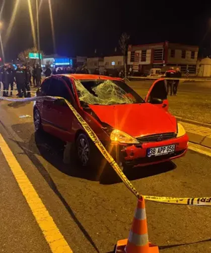Otomobilin Çarptığı 54 Yaşındaki Kadın Öldü