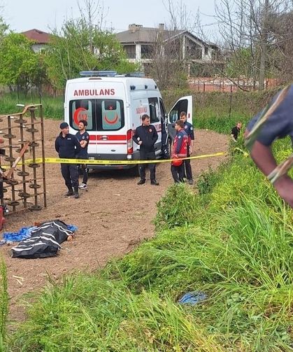3 çocuk babası çiftçi tarlasında can verdi!