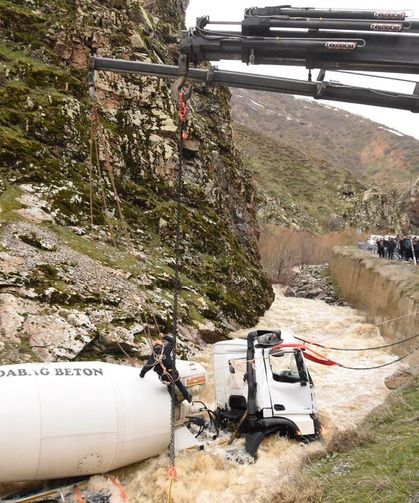Bitlis'te kayıp şoförün cansız bedeni bulundu
