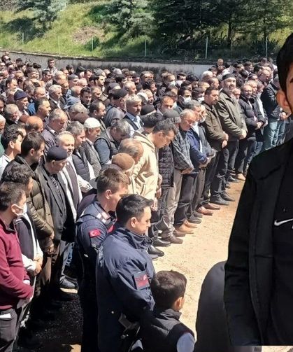 Cenaze aracında namaz! Kene ölümü sonrası sıkı önlem