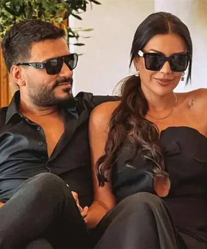 Dilan Polat eşinin arabasına çarptı