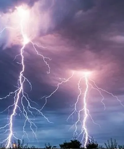 Gökyüzü Dehşet Saçtı: Yıldırım 14 Can Aldı